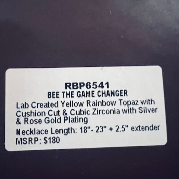 "BEE THE GAME CHANGER" LUXE LAYER - Picture 2 of 2